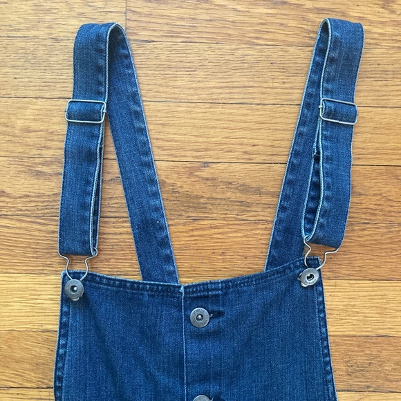 Denim shorts overalls - Picture 2 of 9